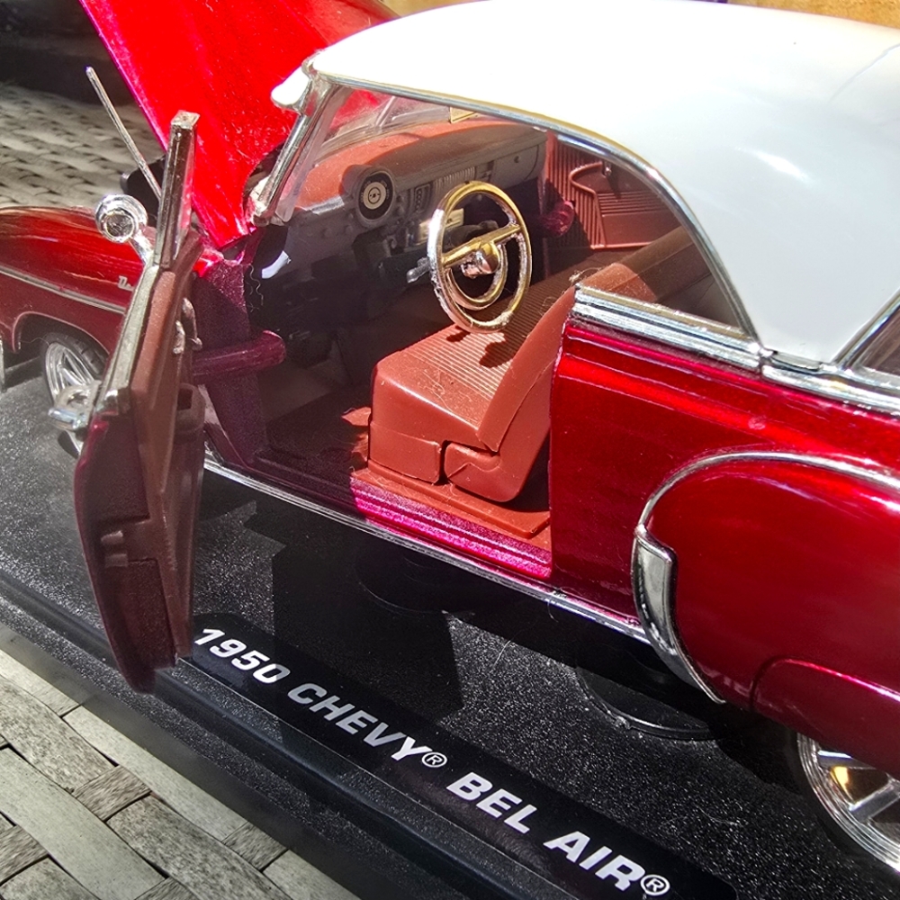 Motormax 1950 Chevy Bel Air Model